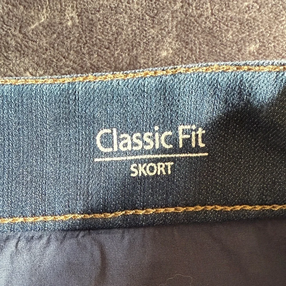 Croft & Barrow Blue Denim Mini Skort size 10P Comfort Classic Summer Fall Petite